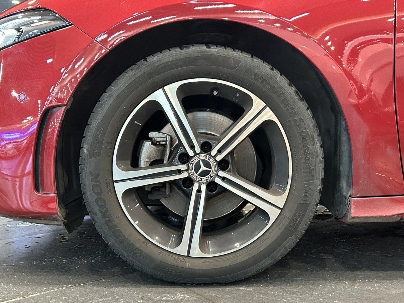 Mercedes-Benz A 200 L 2023