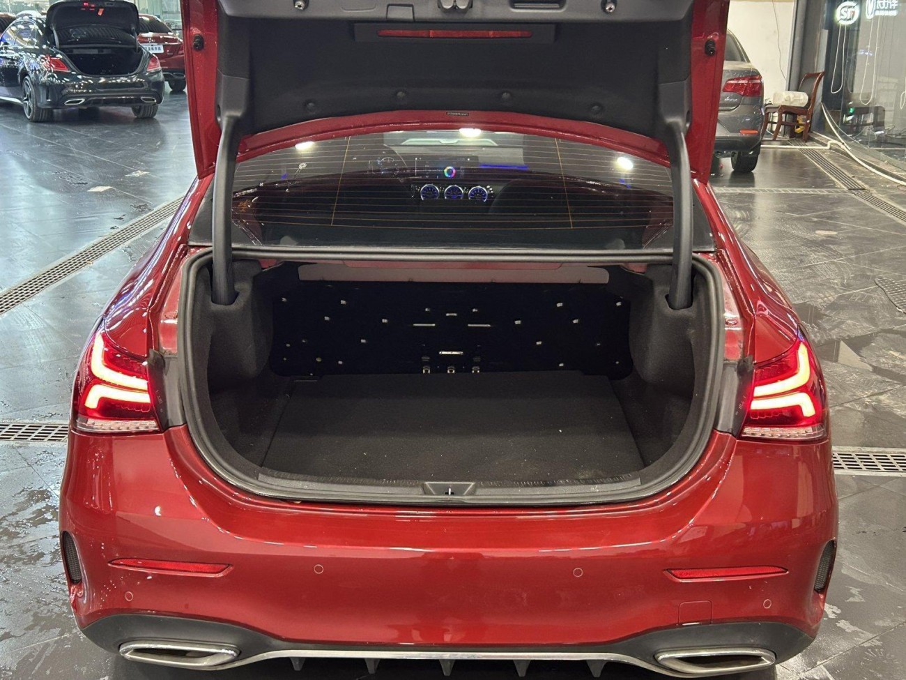 Mercedes-Benz A 200 L 2023