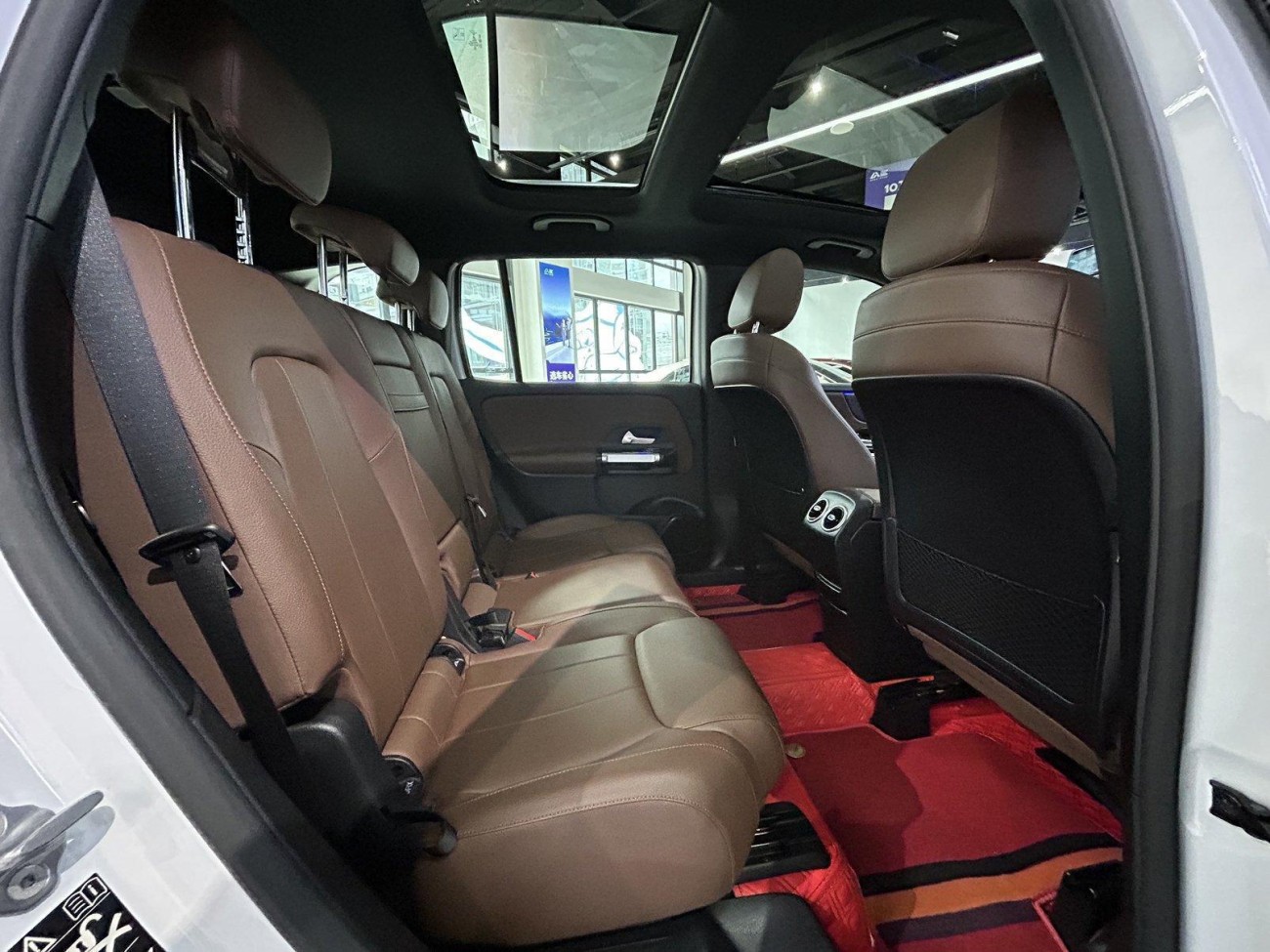 Mercedes-Benz GLB 2021