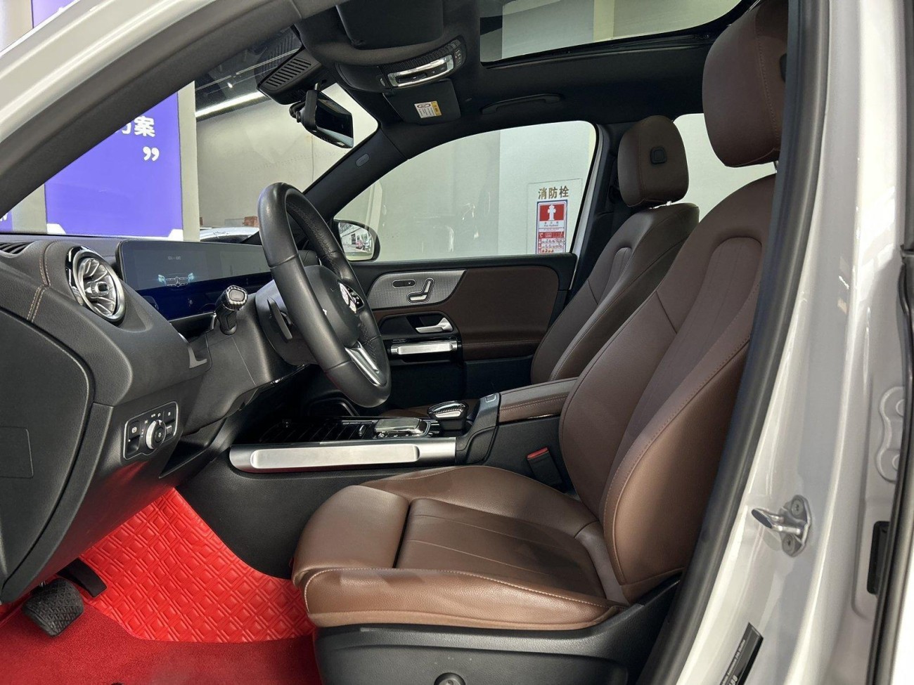 Mercedes-Benz GLB 2021