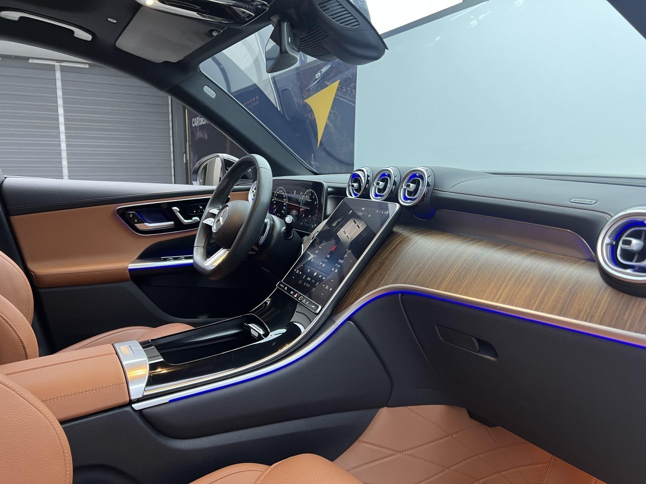 Mercedes-Benz GLC 300 L 2023