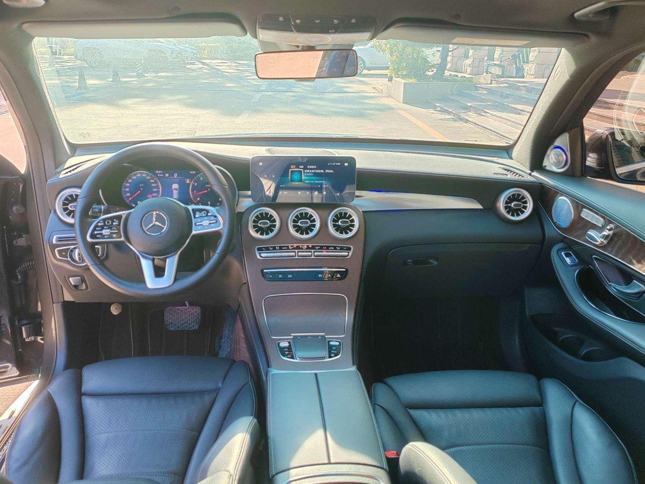 Mercedes-Benz GLC 300 L 2019