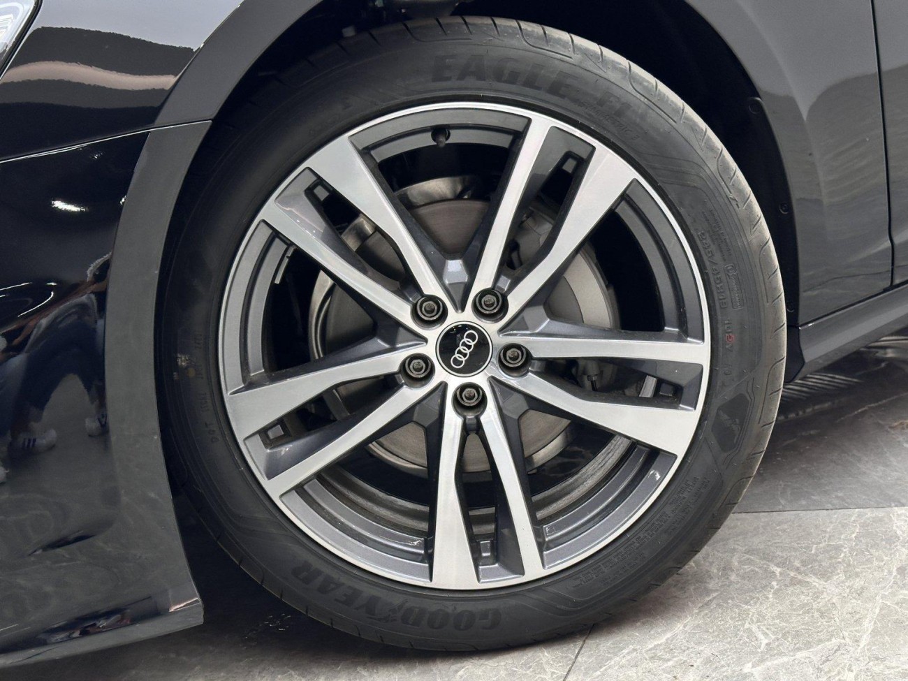 Audi A6L 40 TFSI 2025