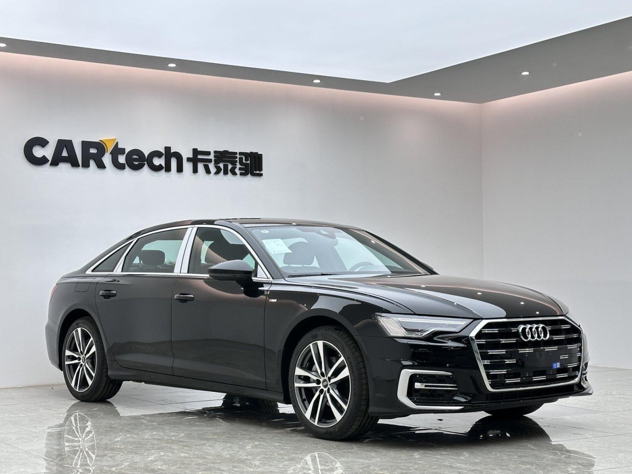 Audi A6L 40 TFSI 2025