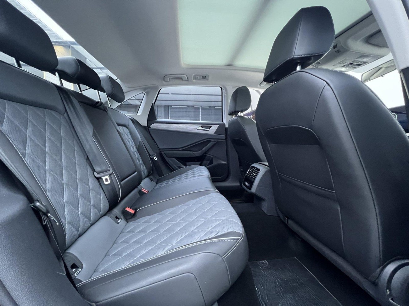 Volkswagen Sagitar 2023