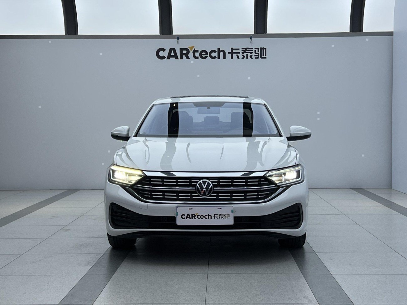 Volkswagen Sagitar 2023