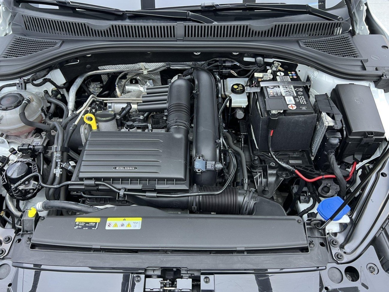 Volkswagen Sagitar 2023