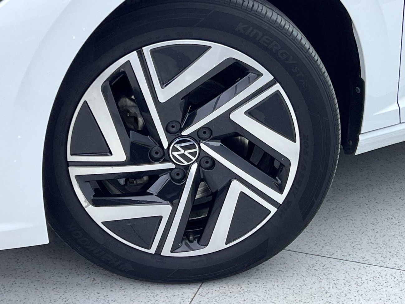 Volkswagen Sagitar 2023