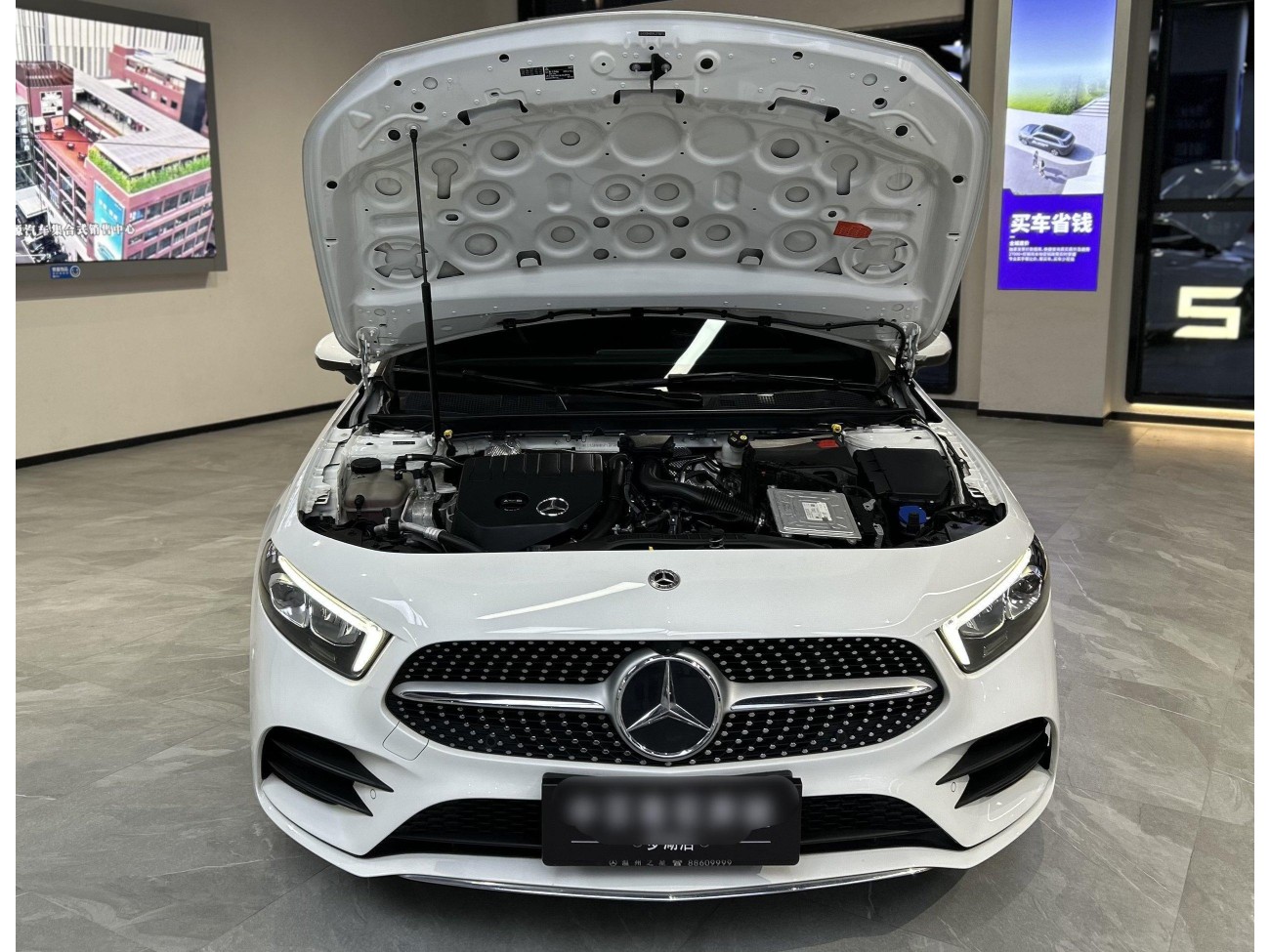 Mercedes-Benz A 200 L 2023