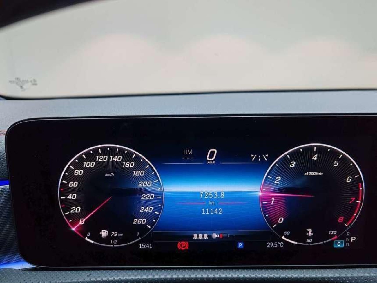 Mercedes-Benz A 200 L 2023