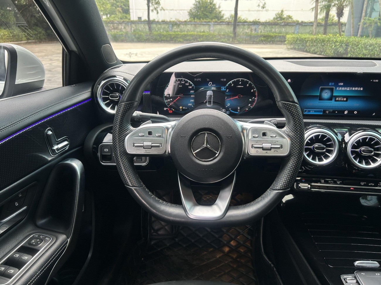 Mercedes-Benz A 200 L 2021