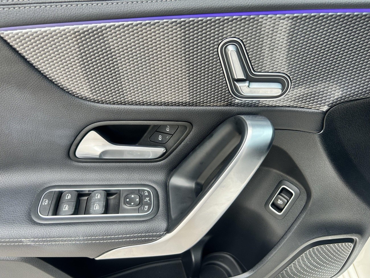 Mercedes-Benz A 200 L 2021