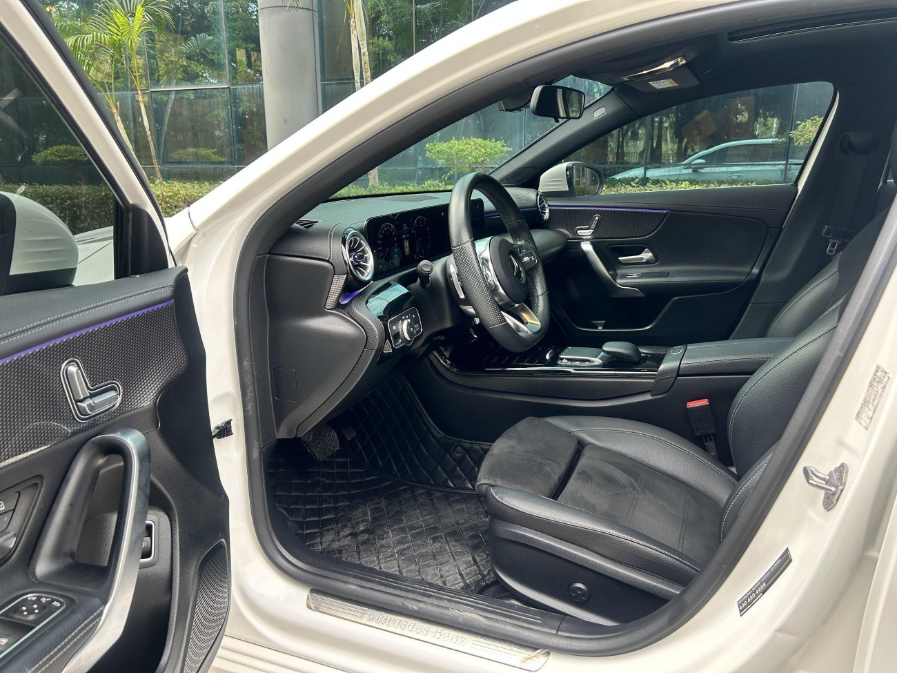 Mercedes-Benz A 200 L 2021