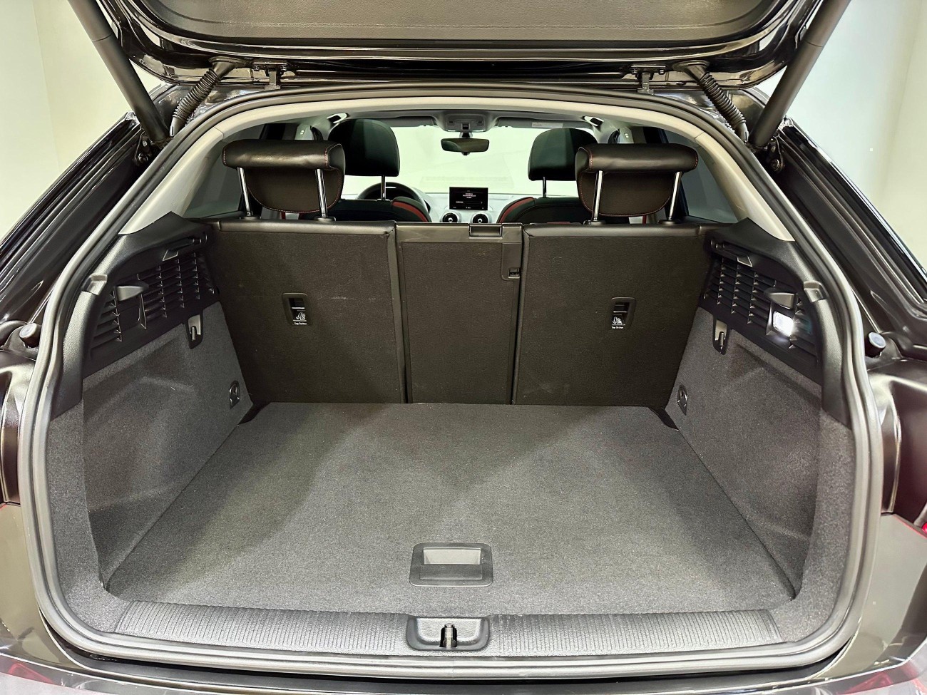 Audi Q2L 35 TFSI 2021