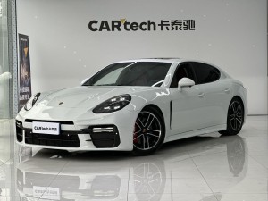 Porsche Panamera 2013
