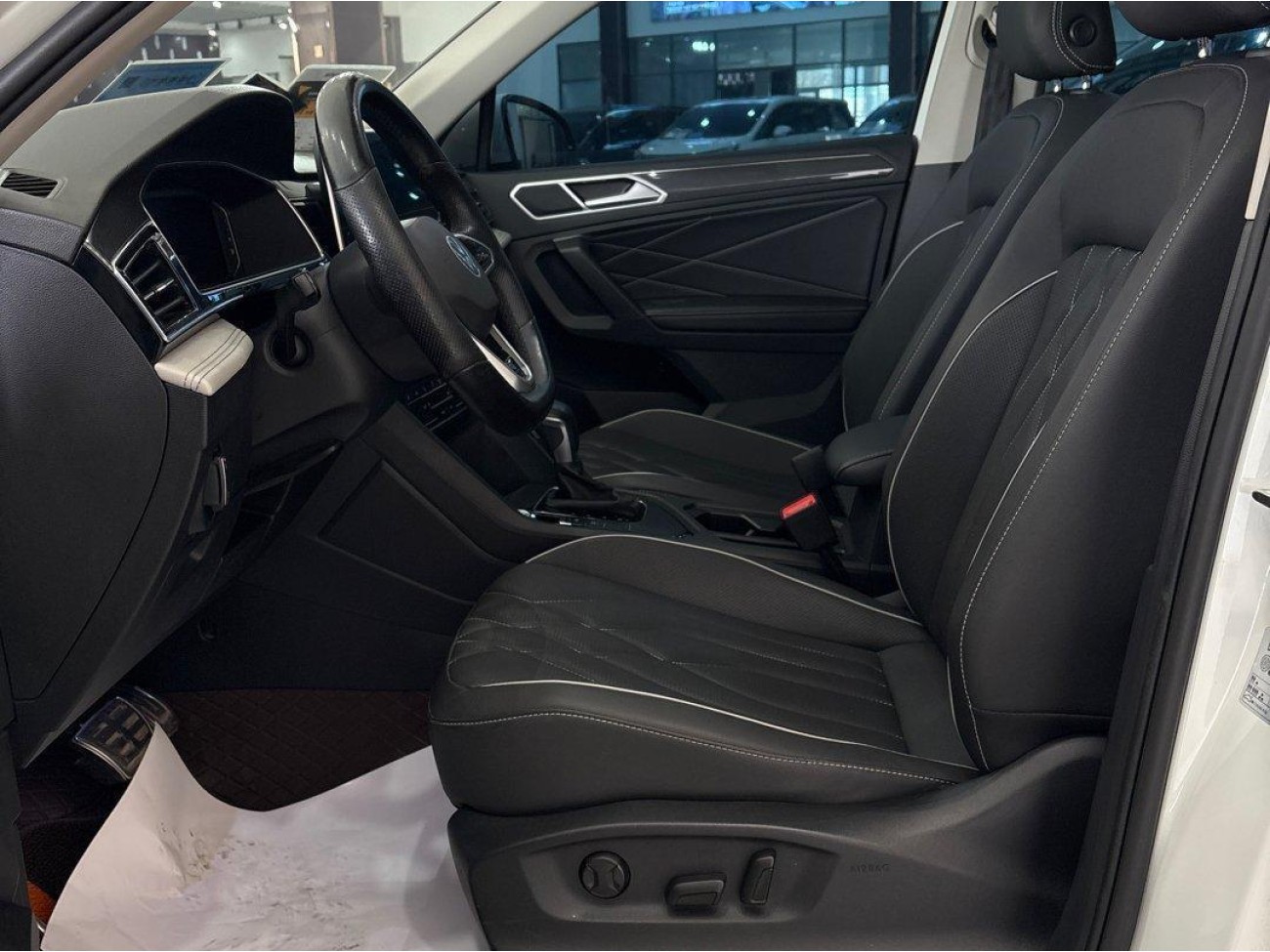 Volkswagen Tiguan L 2024