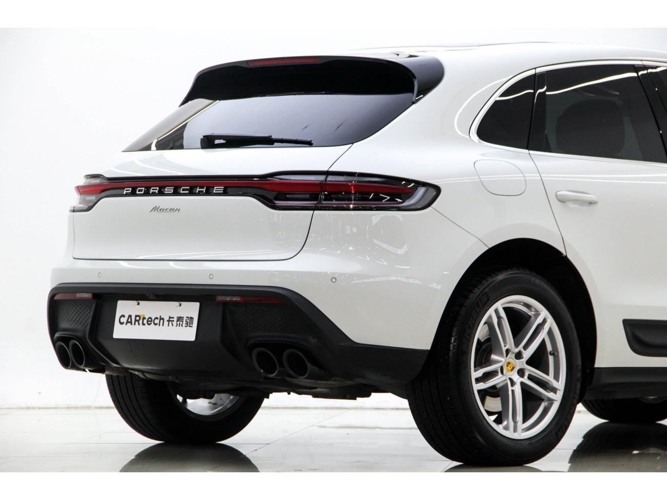 Porsche Macan 2024