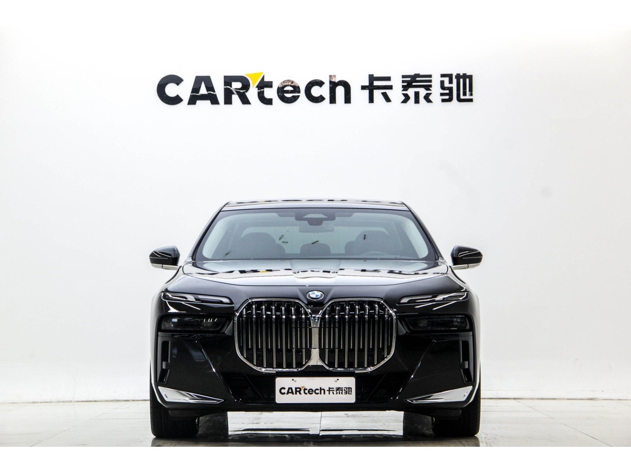 BMW 735Li 2024