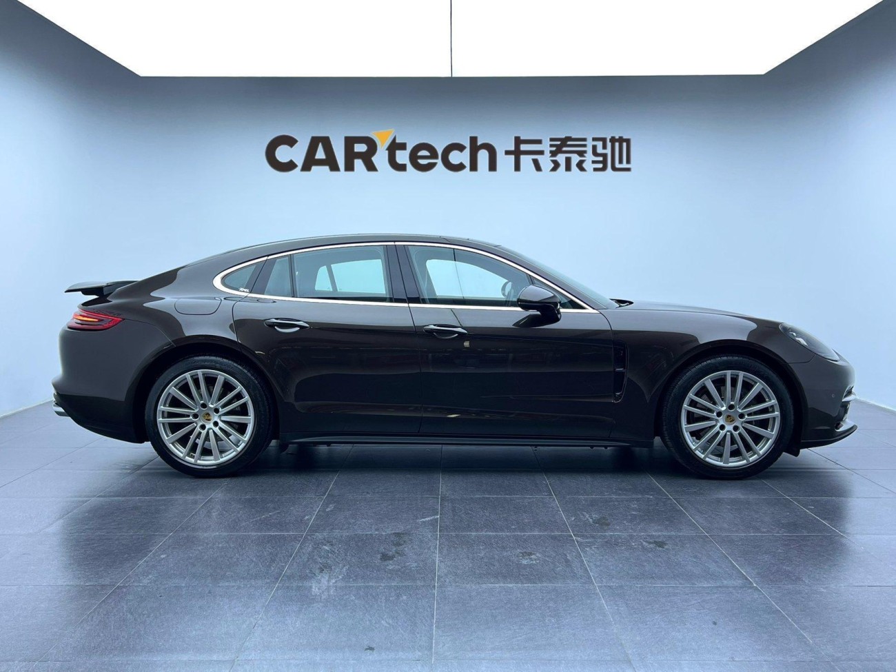 Porsche Panamera 2018