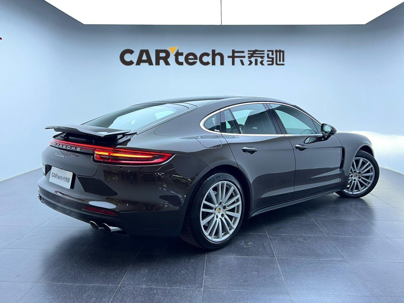 Porsche Panamera 2018