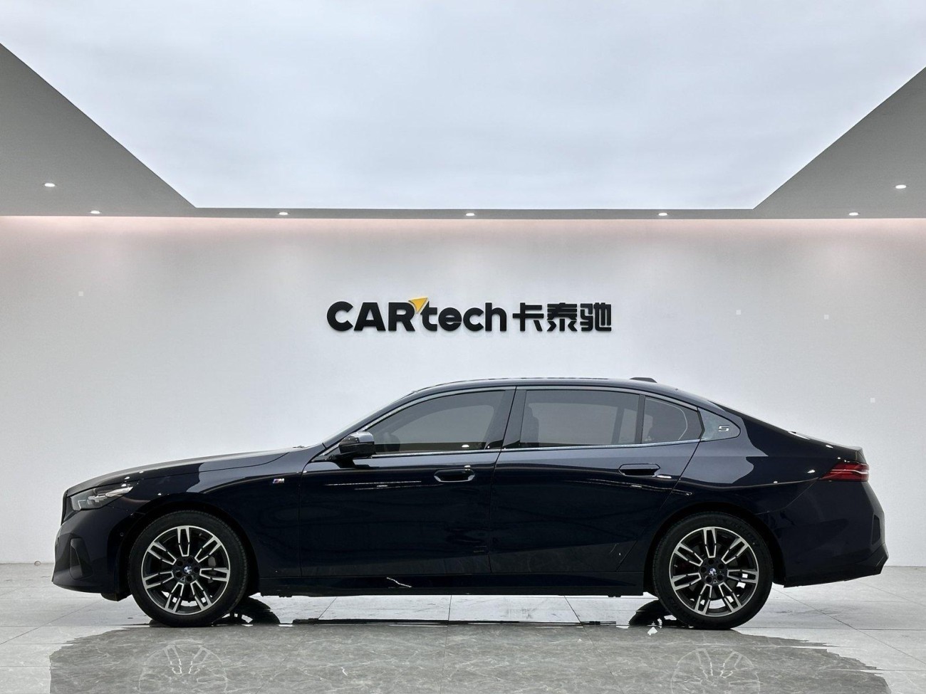 BMW 530Li 2024