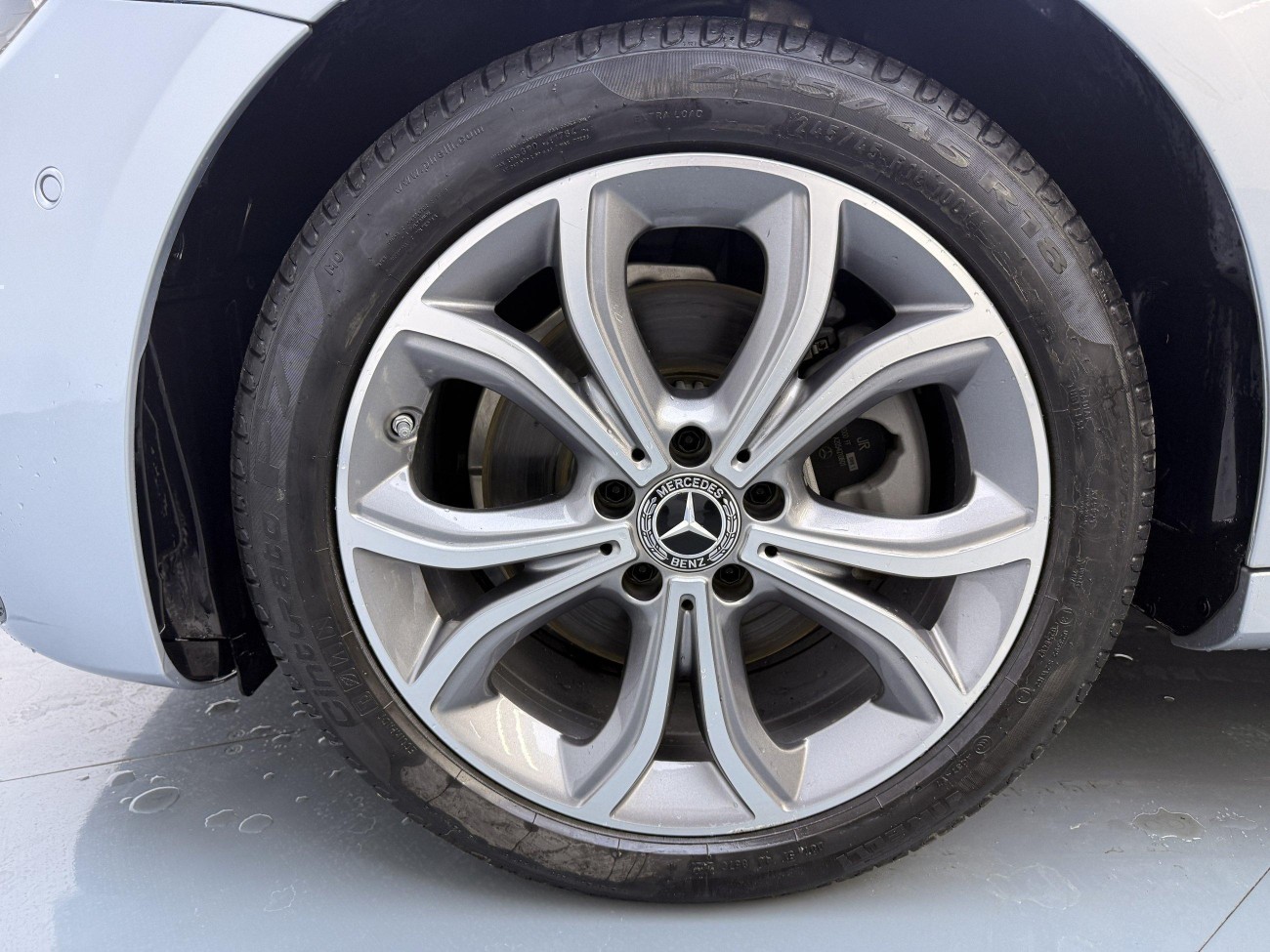 Mercedes-Benz E 300 L 2022