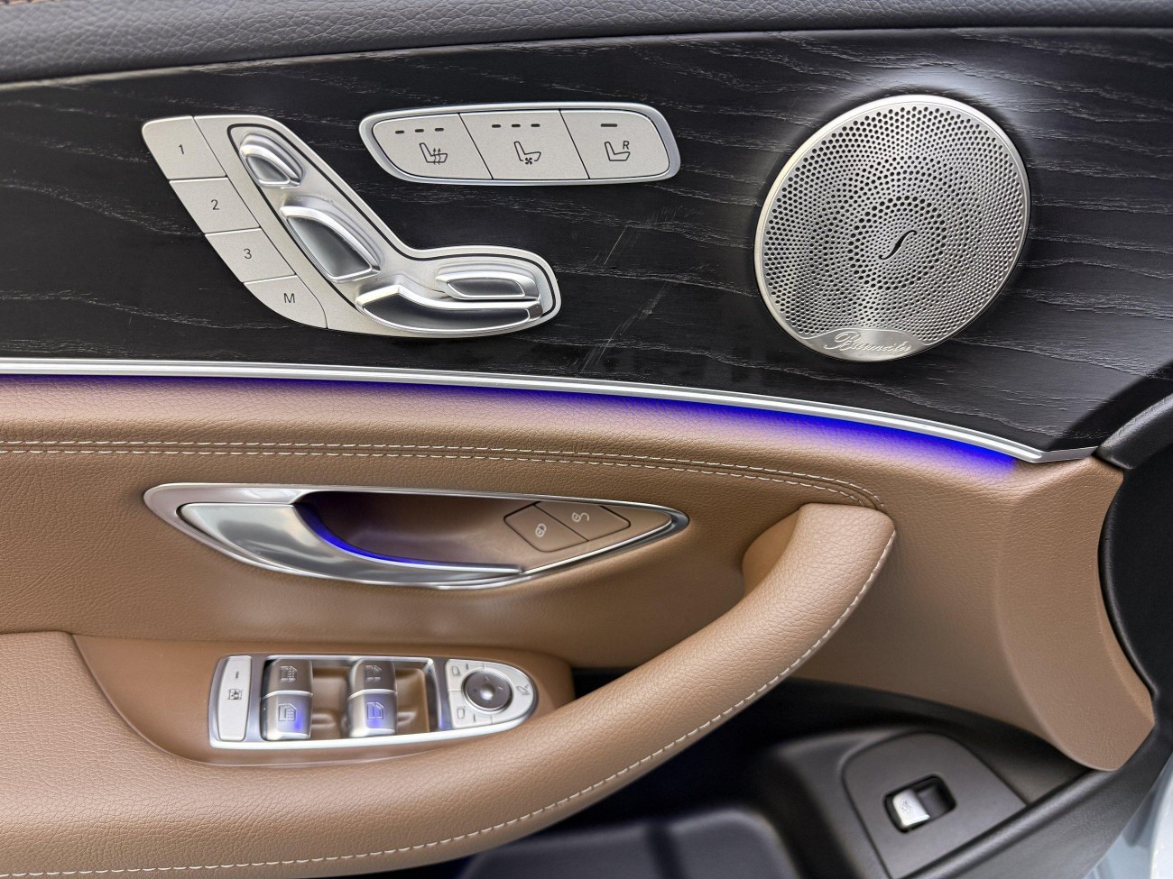 Mercedes-Benz E 300 L 2022