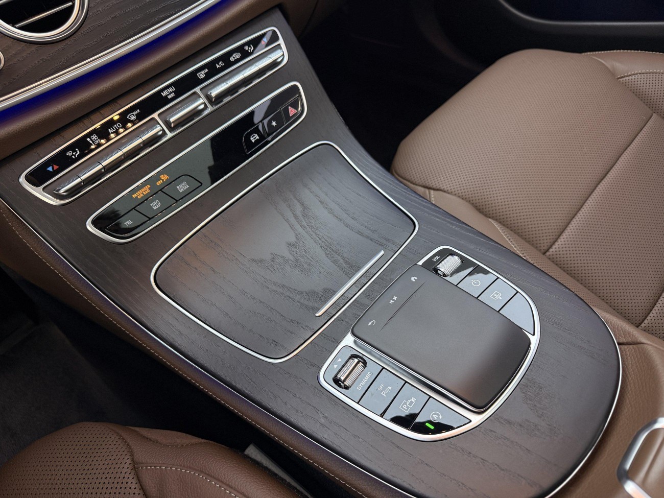 Mercedes-Benz E 300 L 2022