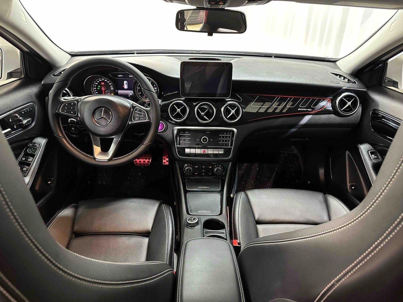 Mercedes-Benz GLA200 2019