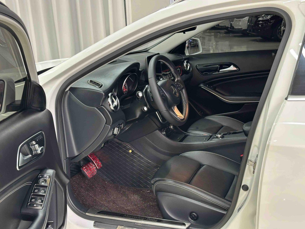 Mercedes-Benz GLA200 2019