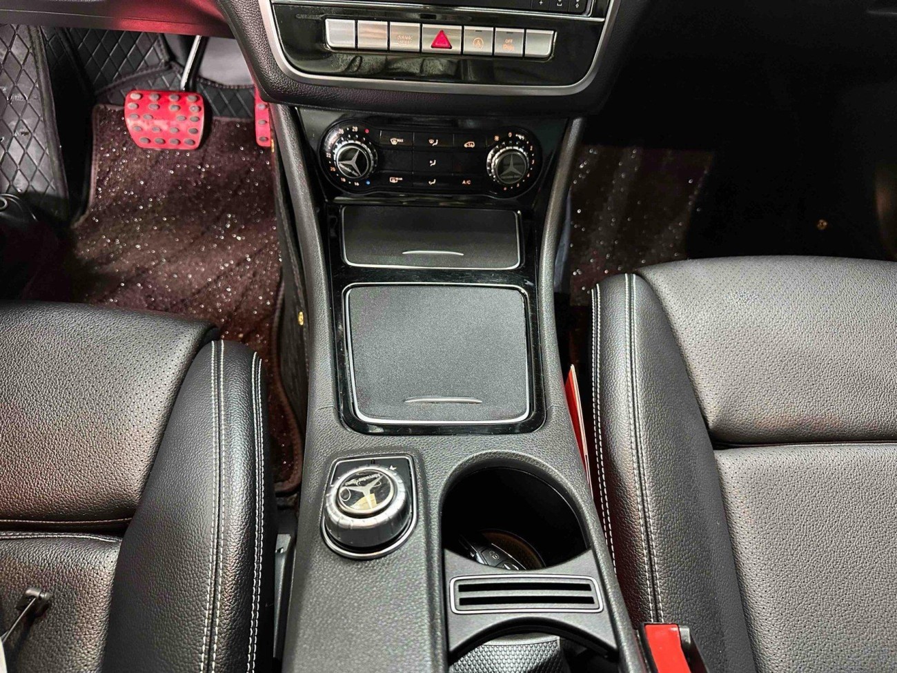 Mercedes-Benz GLA200 2019