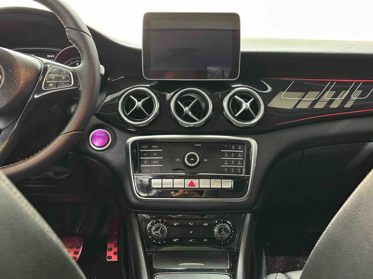 Mercedes-Benz GLA200 2019