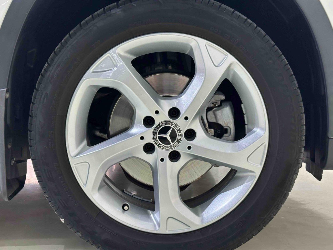 Mercedes-Benz GLA200 2019