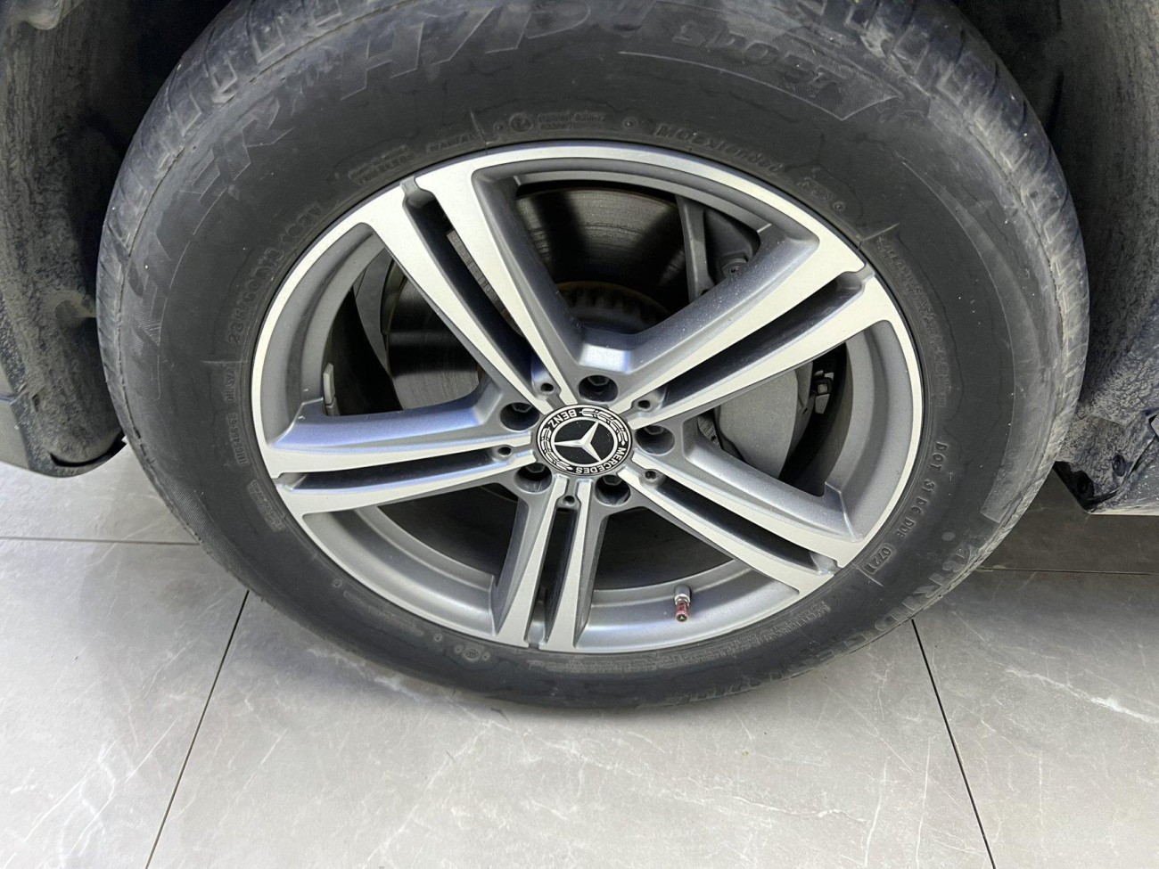 Mercedes-Benz GLC 260 L 2021