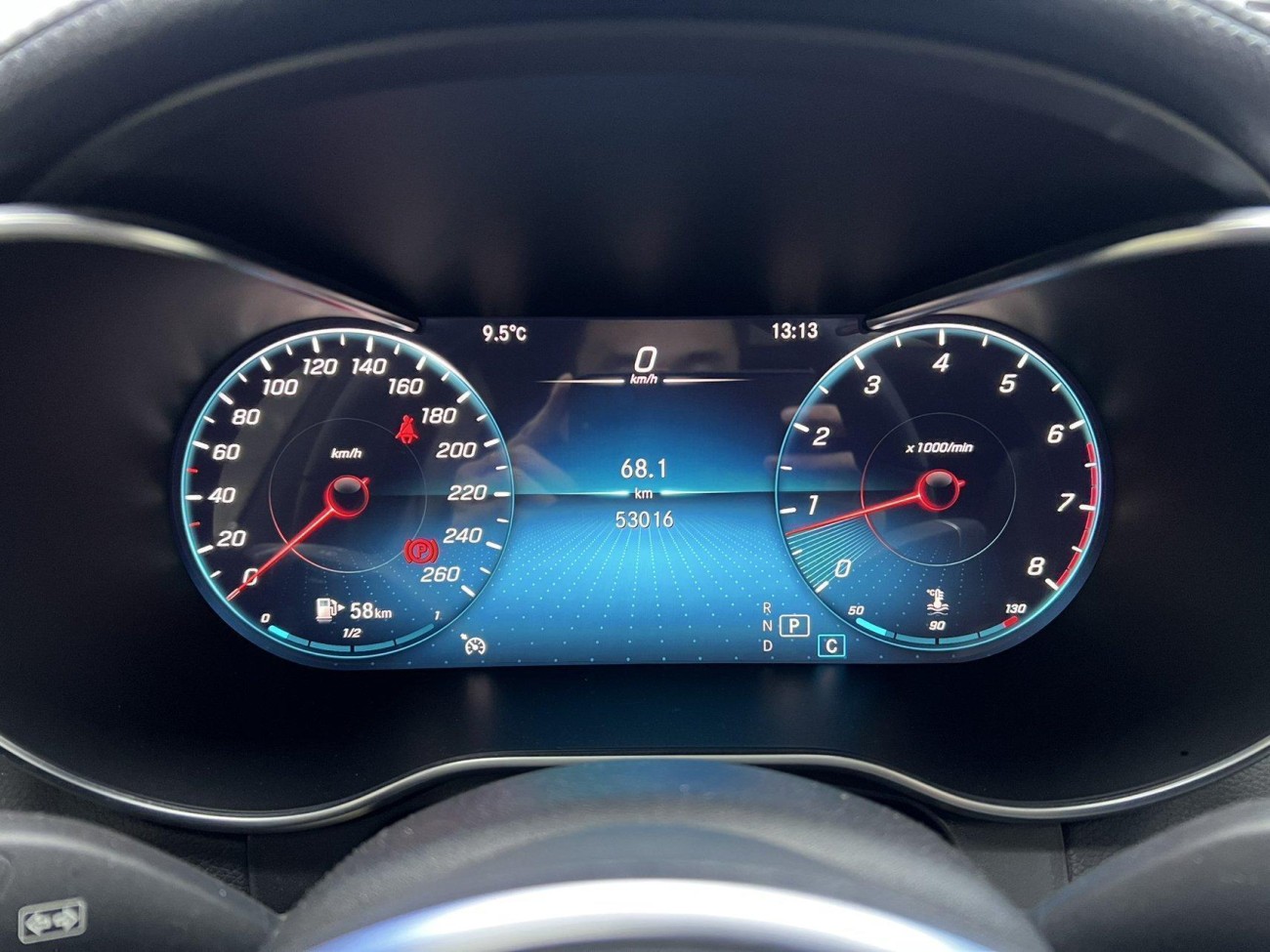 Mercedes-Benz GLC 260 L 2021