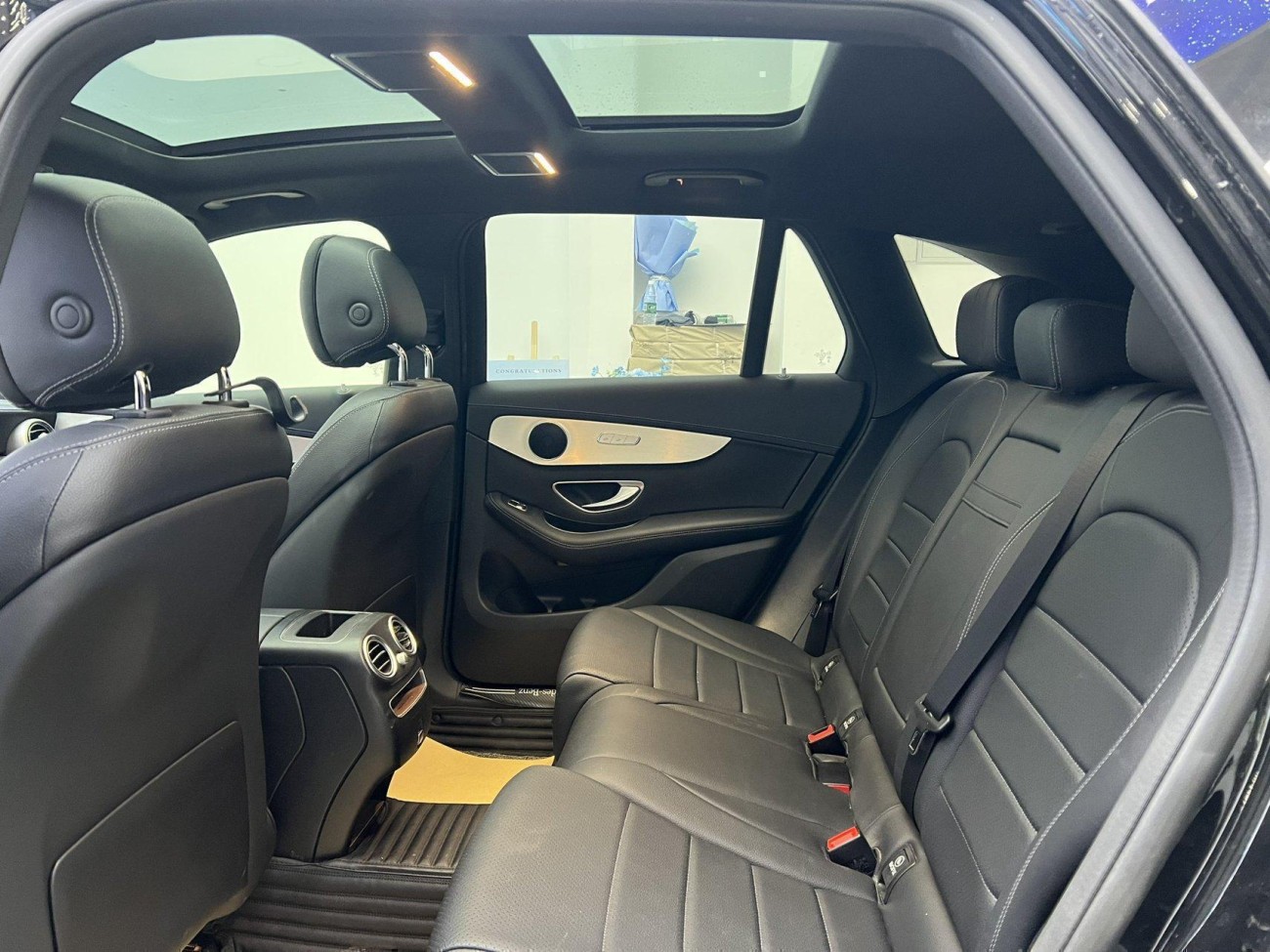 Mercedes-Benz GLC 260 L 2021