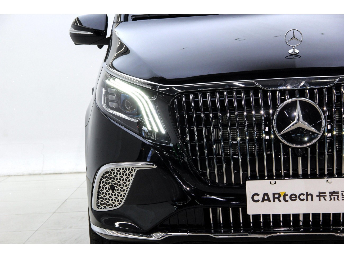 Mercedes-Benz 2025 2025