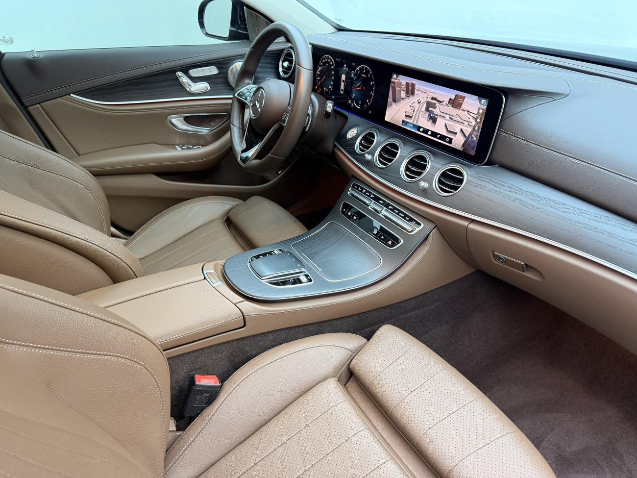 Mercedes-Benz E 260 L 2023