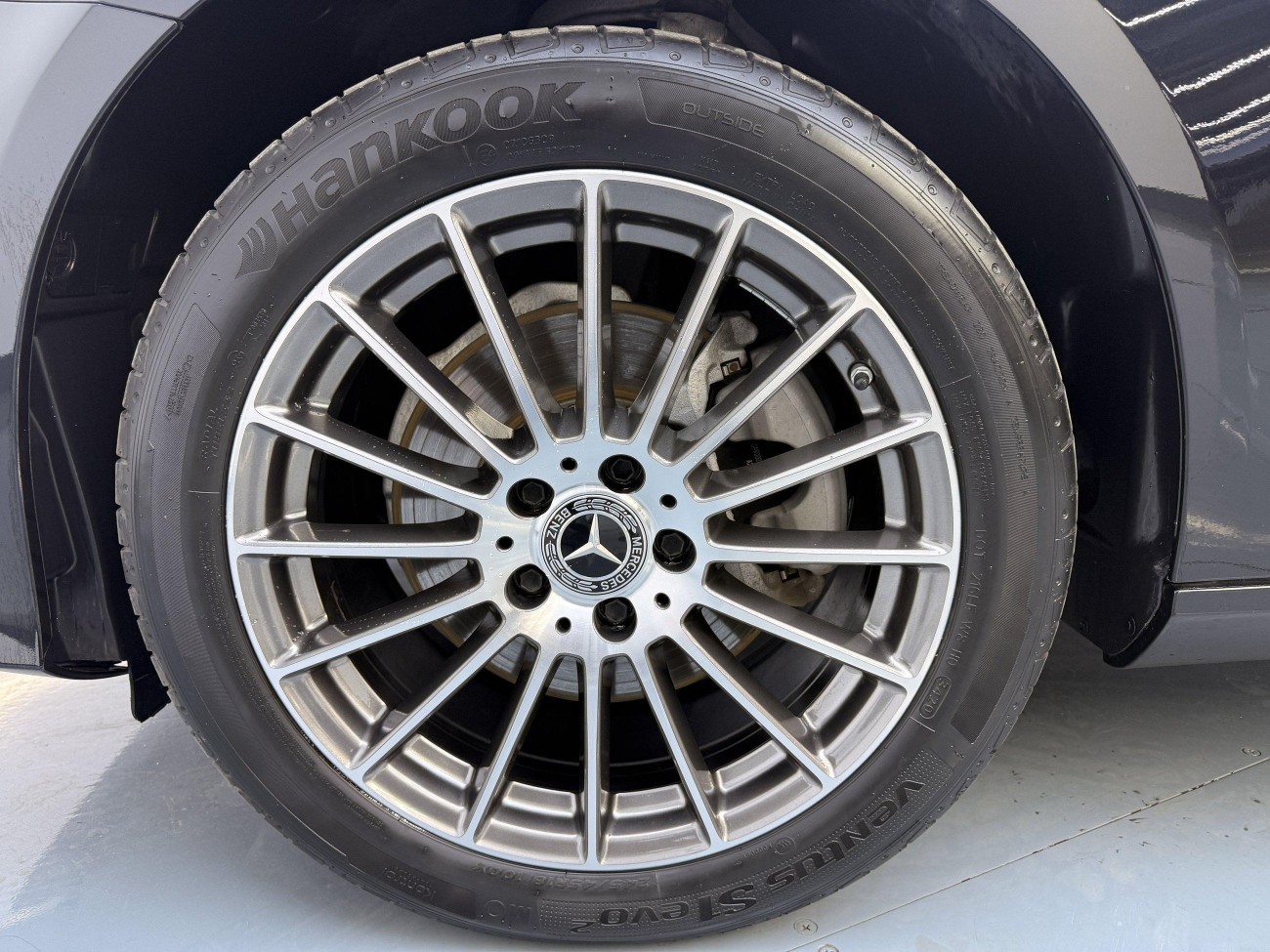 Mercedes-Benz E 260 L 2023