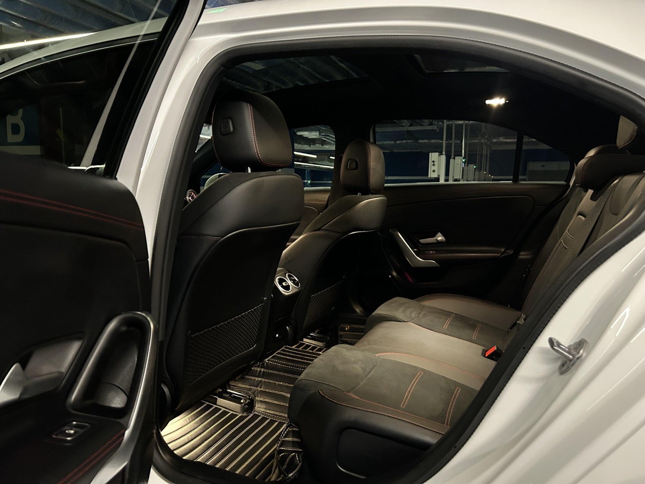 Mercedes-Benz A 200 L 2023