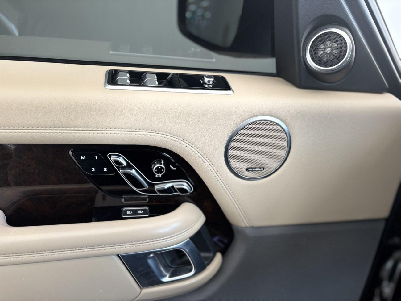 Land Rover Range Rover 2022