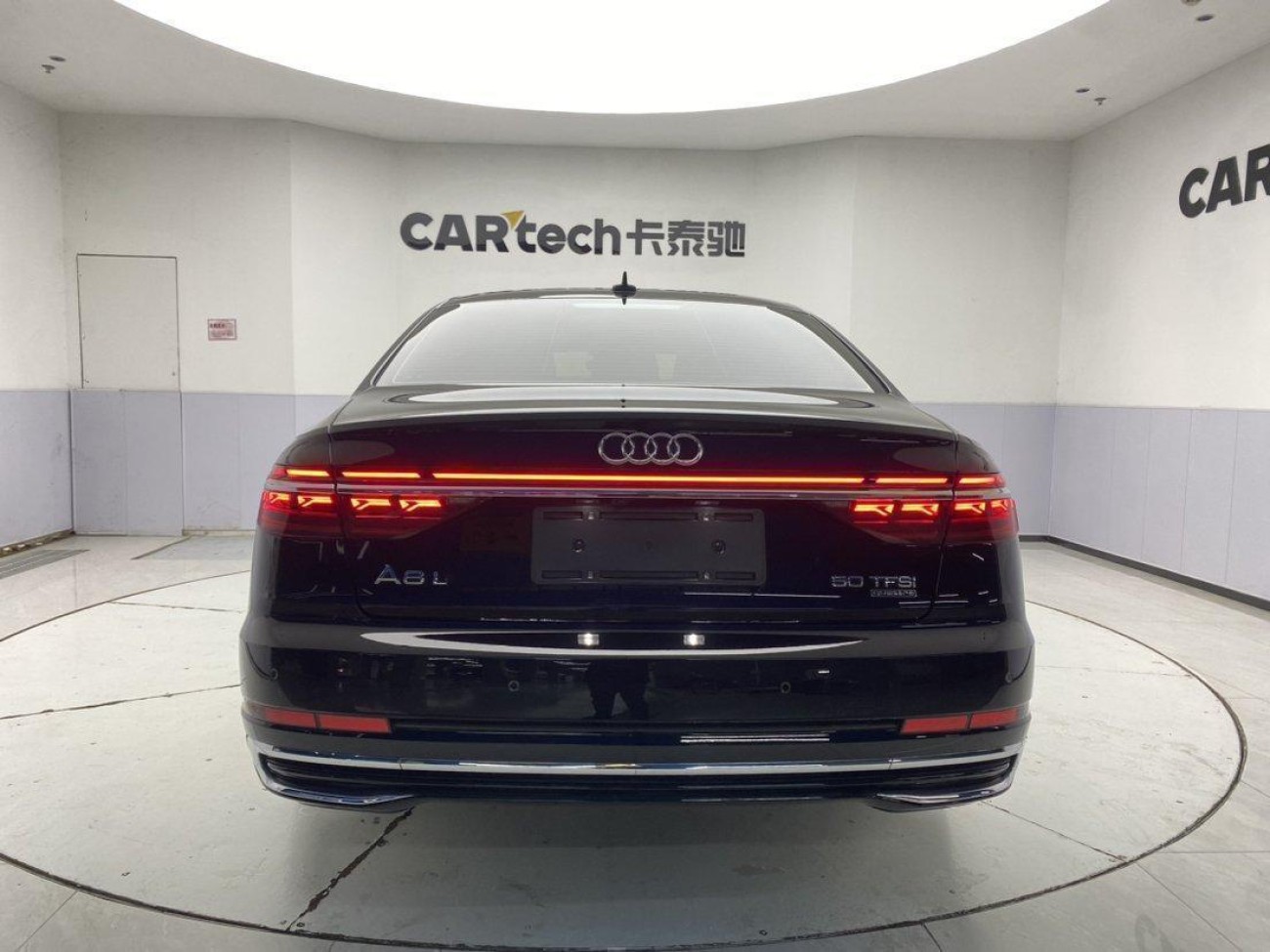 Audi A8L 50 TFSI 2023