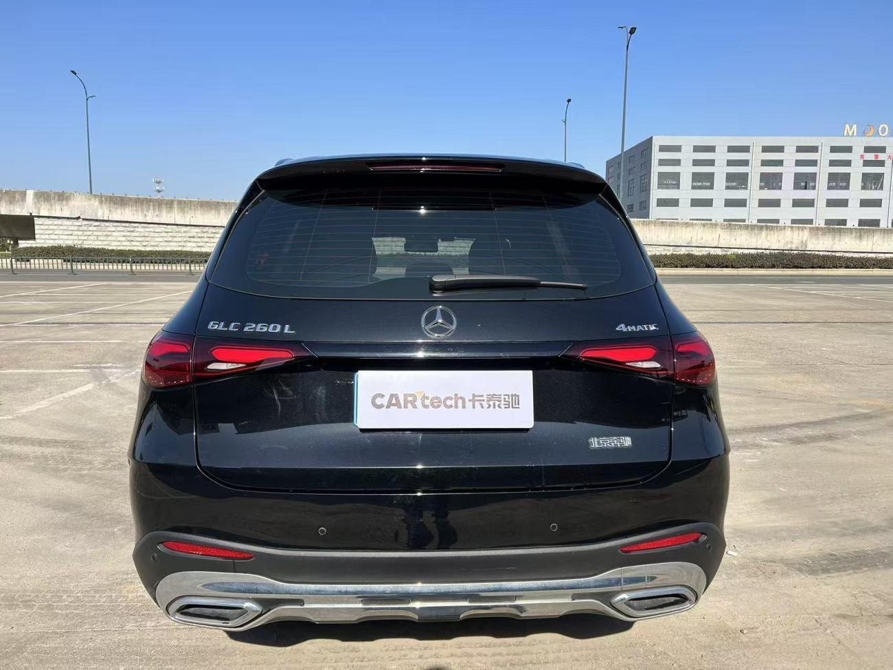 Mercedes-Benz GLC 260 L 2024
