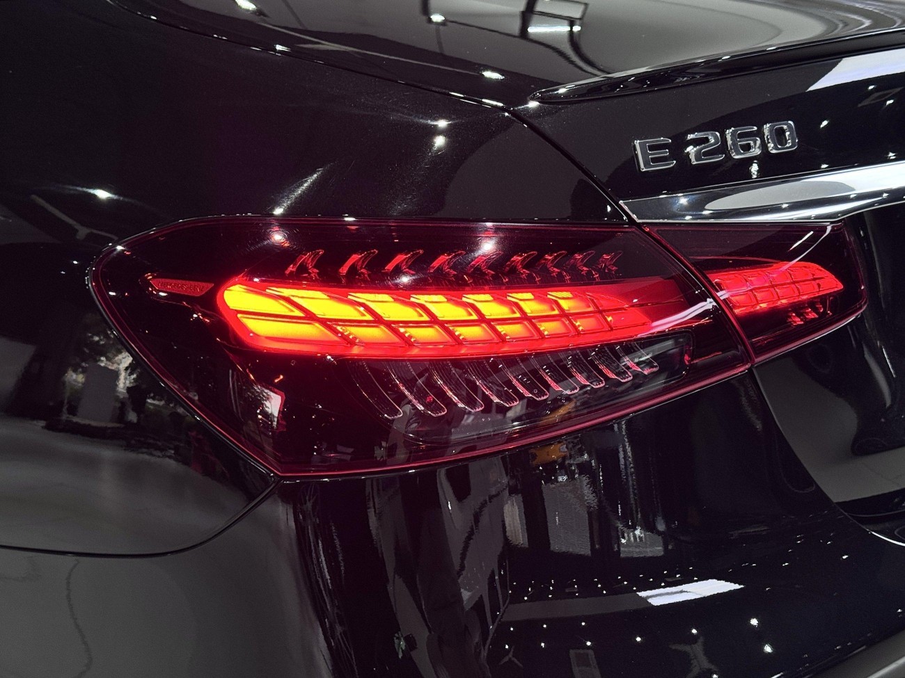 Mercedes-Benz E 260 2023