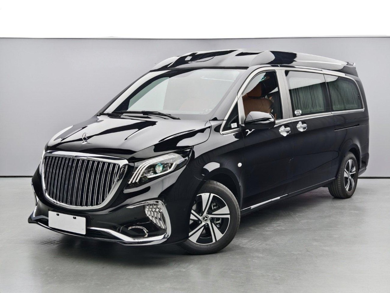 Mercedes-Benz 2024 2025