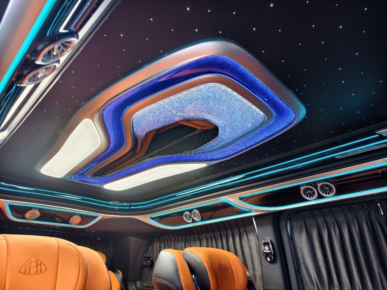 Mercedes-Benz 2024 2025