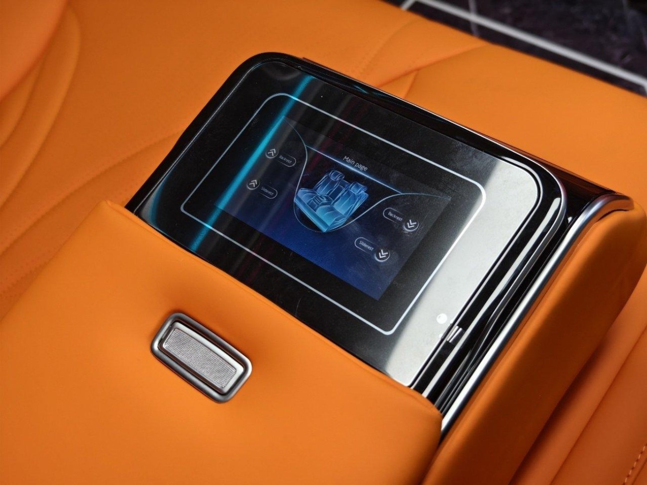 Mercedes-Benz 2024 2025