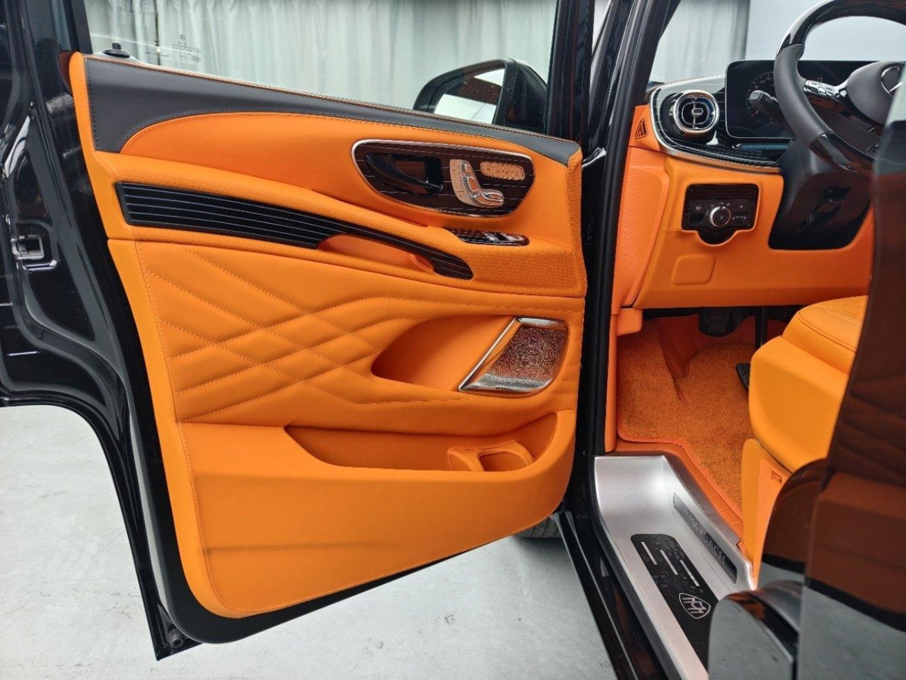 Mercedes-Benz 2024 2025