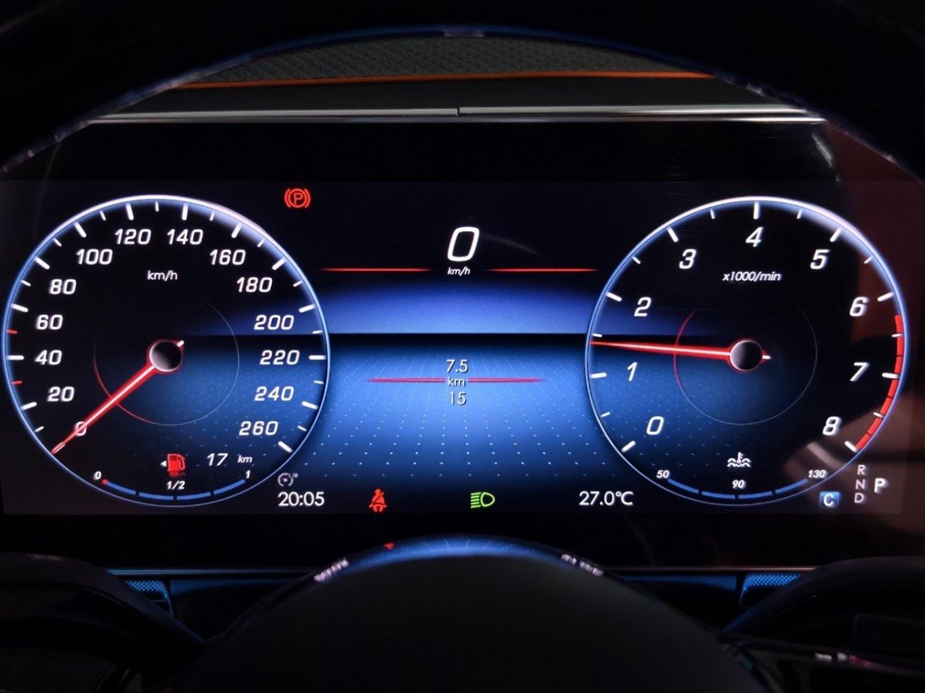 Mercedes-Benz 2024 2025