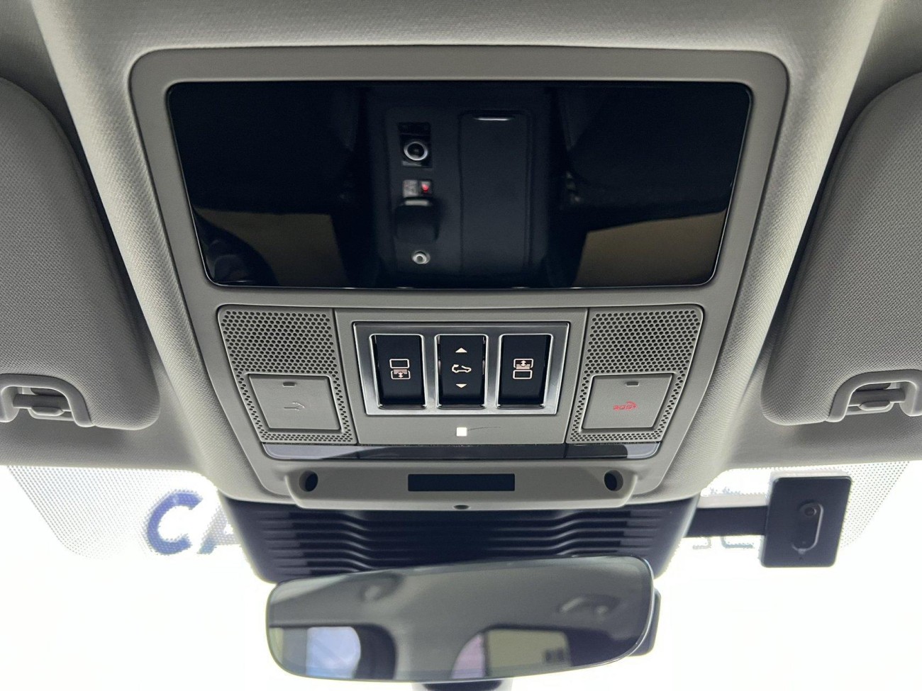 Land Rover Discovery 2024